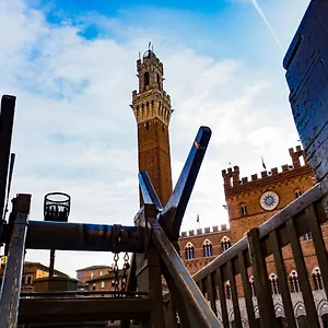 Bargello House By Francigenaapartments Apartment Siena