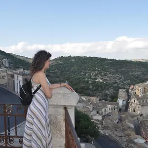 Udammusu34 Vakantiehuis Ragusa